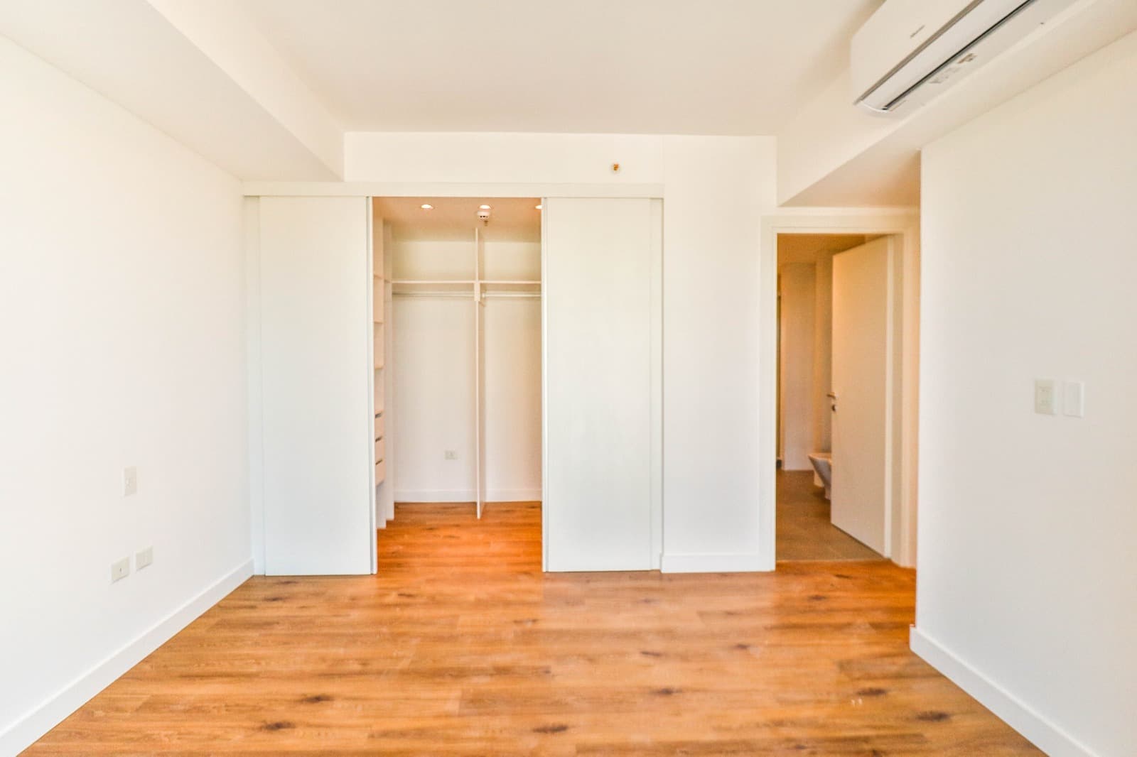 ???? Vendo dpto. Tipo dúplex con área de servicio en more del sol????, foto 4