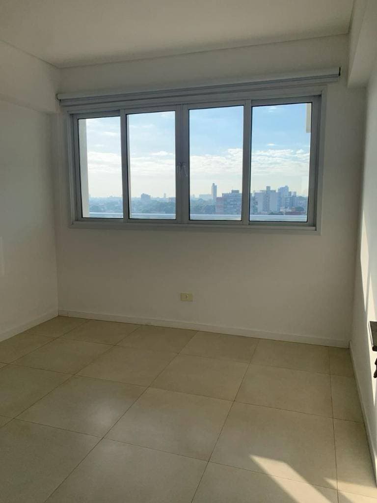 departamento de 2 habitaciones y 2 cocheras Las Mercedes, foto 3