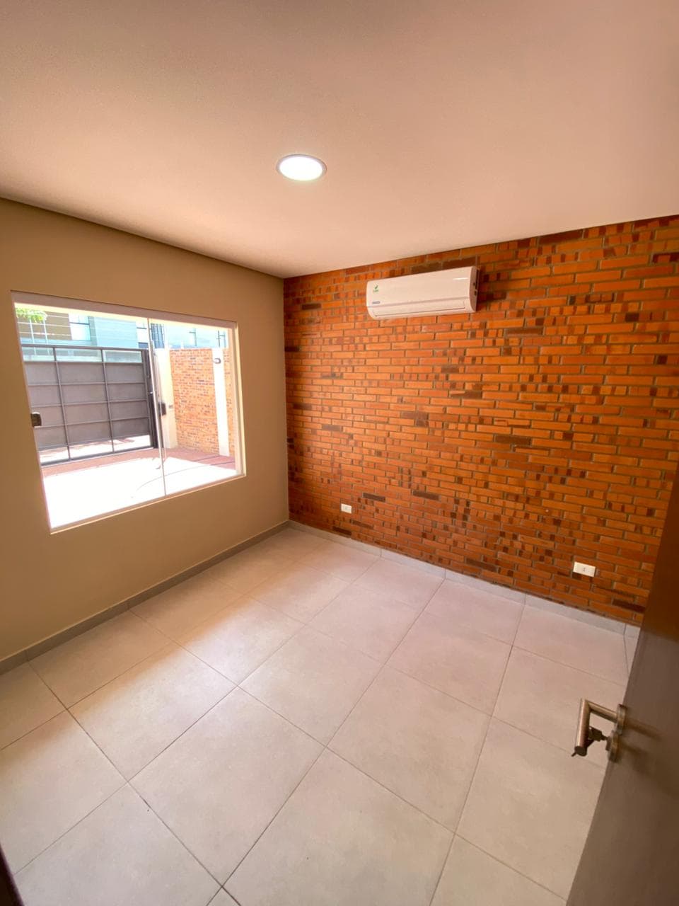 Duplex a estrenar en Luque zona conmebol, foto 3