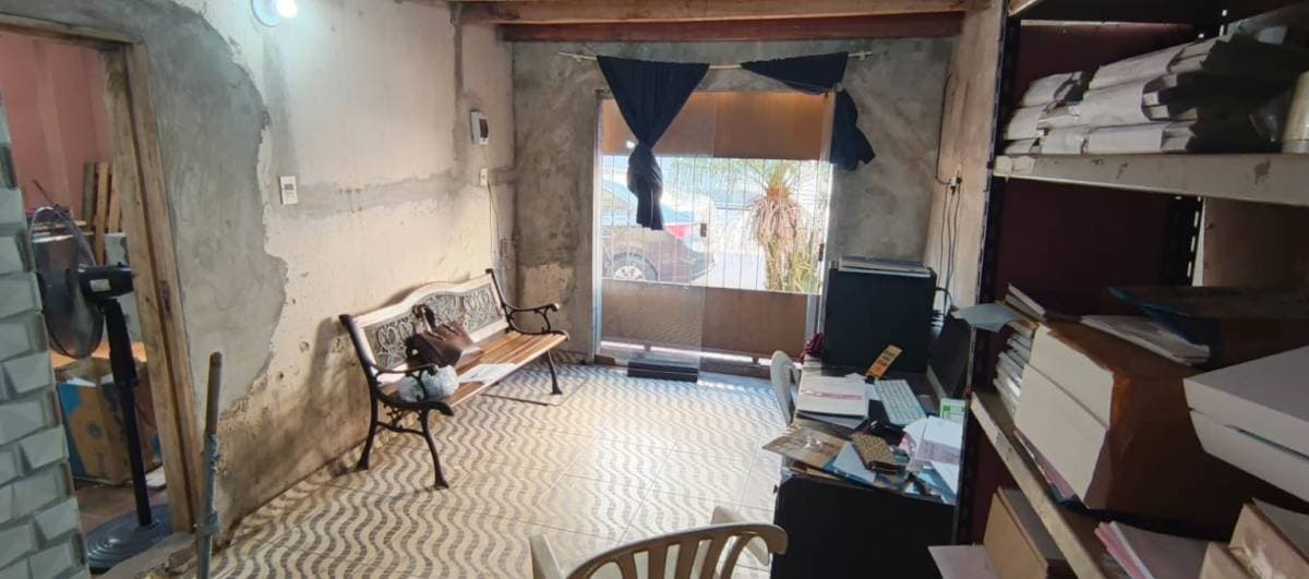 Local comercial a refaccionar en alquiler - Salvador del Mundo, Asuncion — foto 3