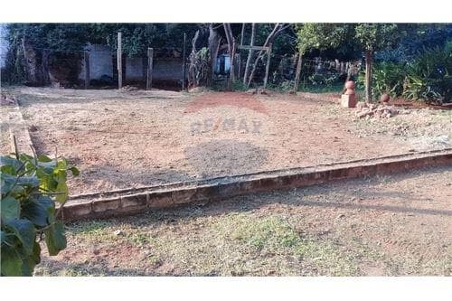 Terreno en venta, lambare