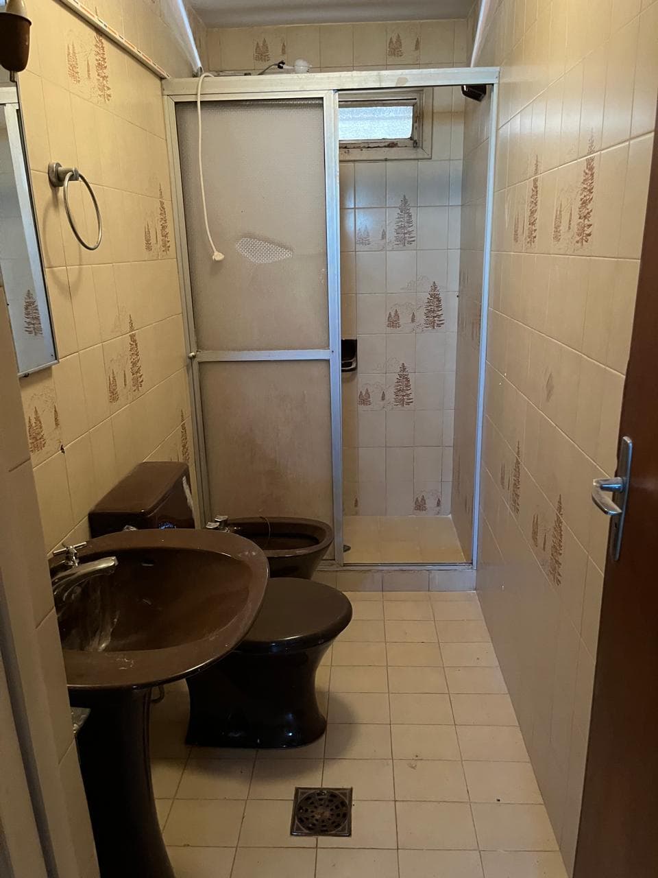 Amplia Residencia En El Barrio Santa Librada De Asunción, a excelente precio — foto 5