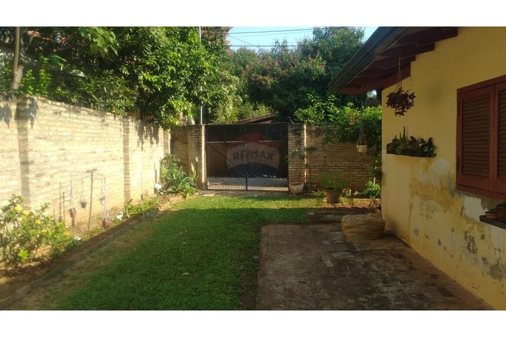 Terreno en Fernando de la Mora: ¡Gran Potencial!, foto 3