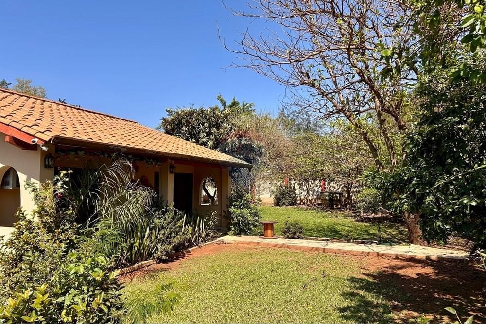 Casa - Venta - Luque, Central, Paraguay — foto 4