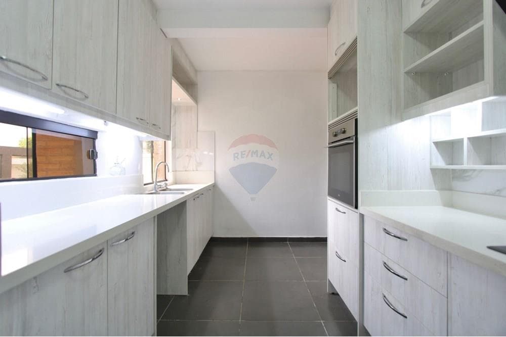 Casa - Venta - Paraguay Central San Lorenzo, invierte en un hermoso hogar!, foto 4