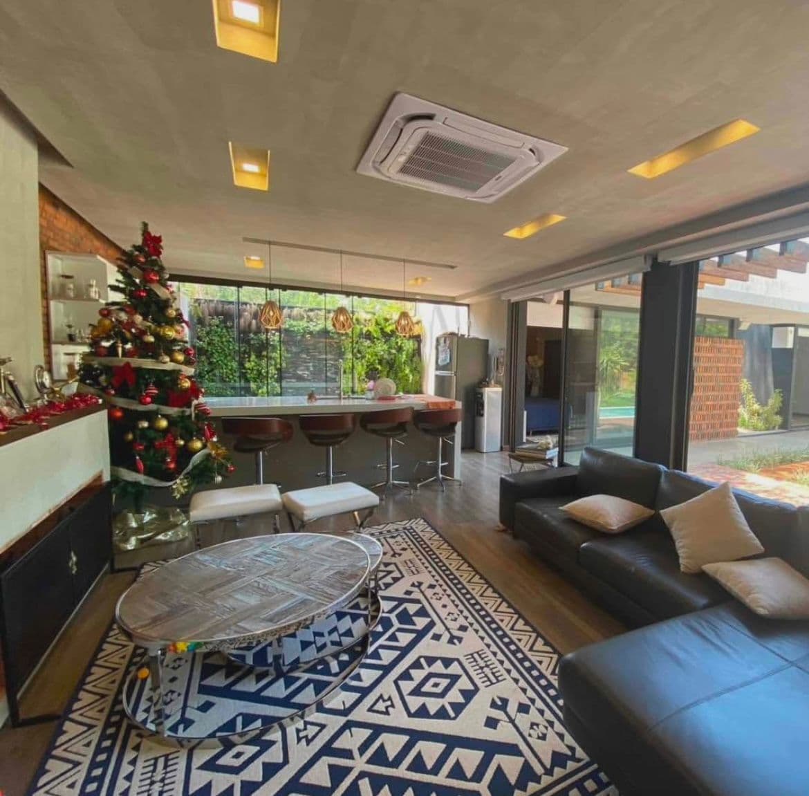 Casa quinta amoblada en San Bernardino zona anfiteatro — foto 1