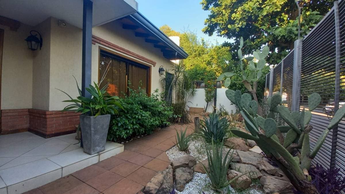 En venta casa en sajonia, foto 2