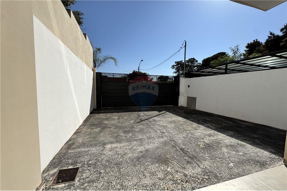 Oficina - Alquiler - Barrio Jara, Paraguay, foto 4