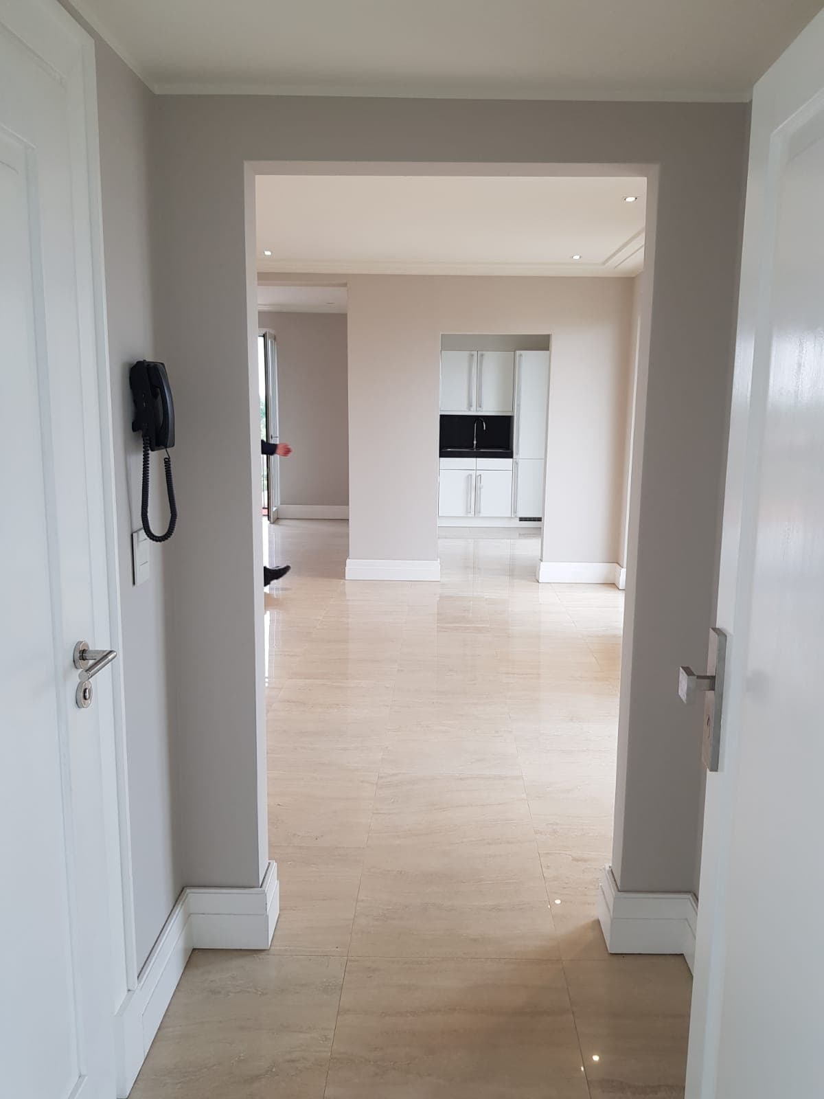 EXCELENTE Departamento 2 dormitorios - Aleman, foto 2