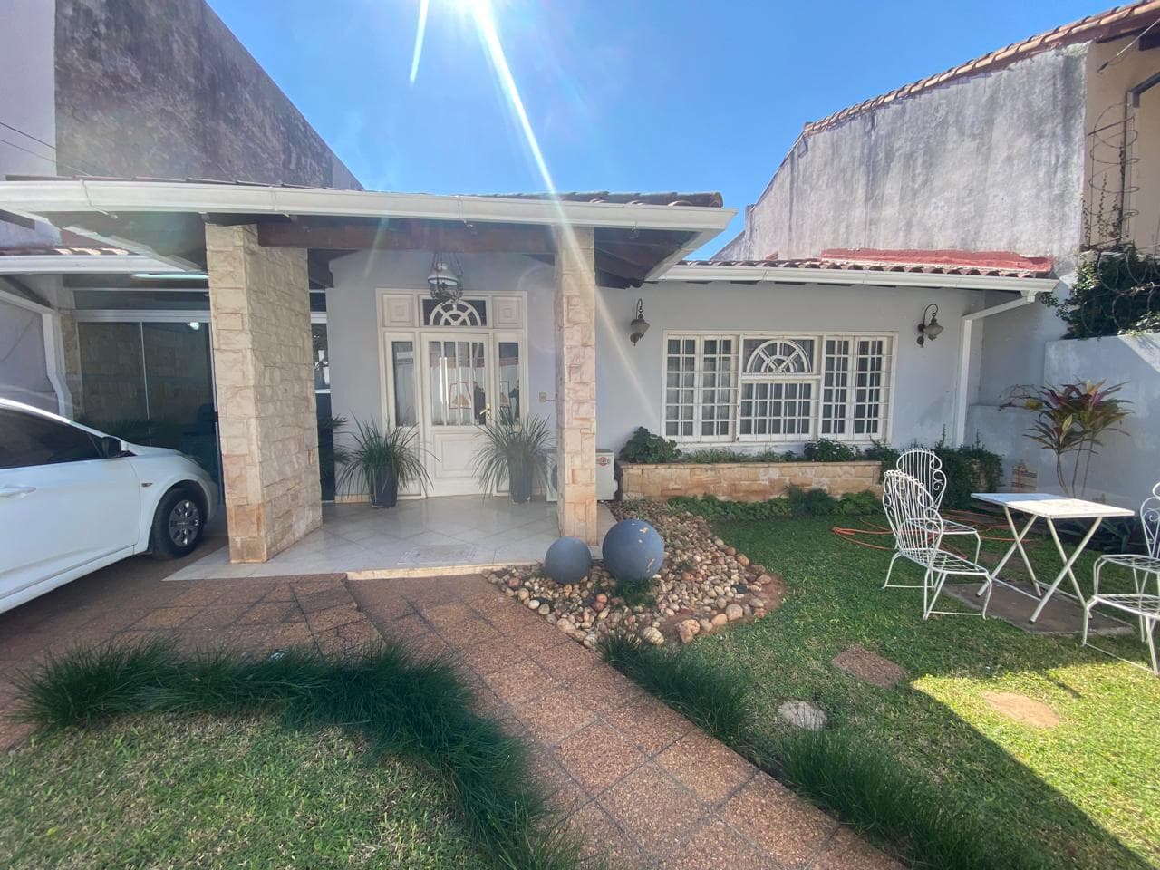 Vendo Hermosa Propiedad En Barrio Carmelitas