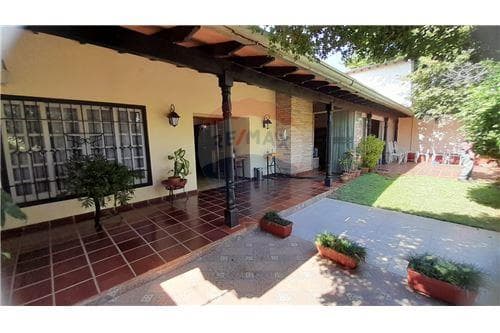 Casa-Venta-PY Asunción Recoleta