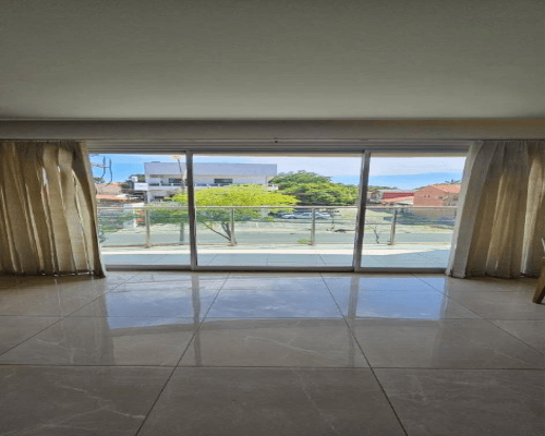 En Alquiler Departamento de 2 Dormitorios en suite - Edificio Mirage- Trinidad, foto 3