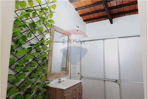 Amplia casa en alquiler zona Corrales, foto 5