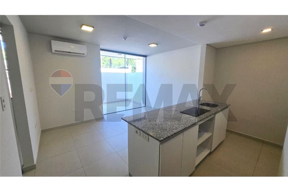 Departamento - Venta - Luque, Paraguay