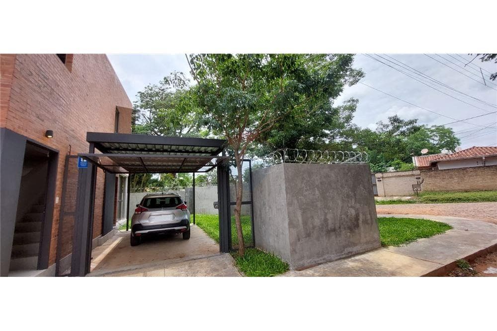 Amplio y moderno dúplex amoblado en jardín de oro de la ciudad de Luque
