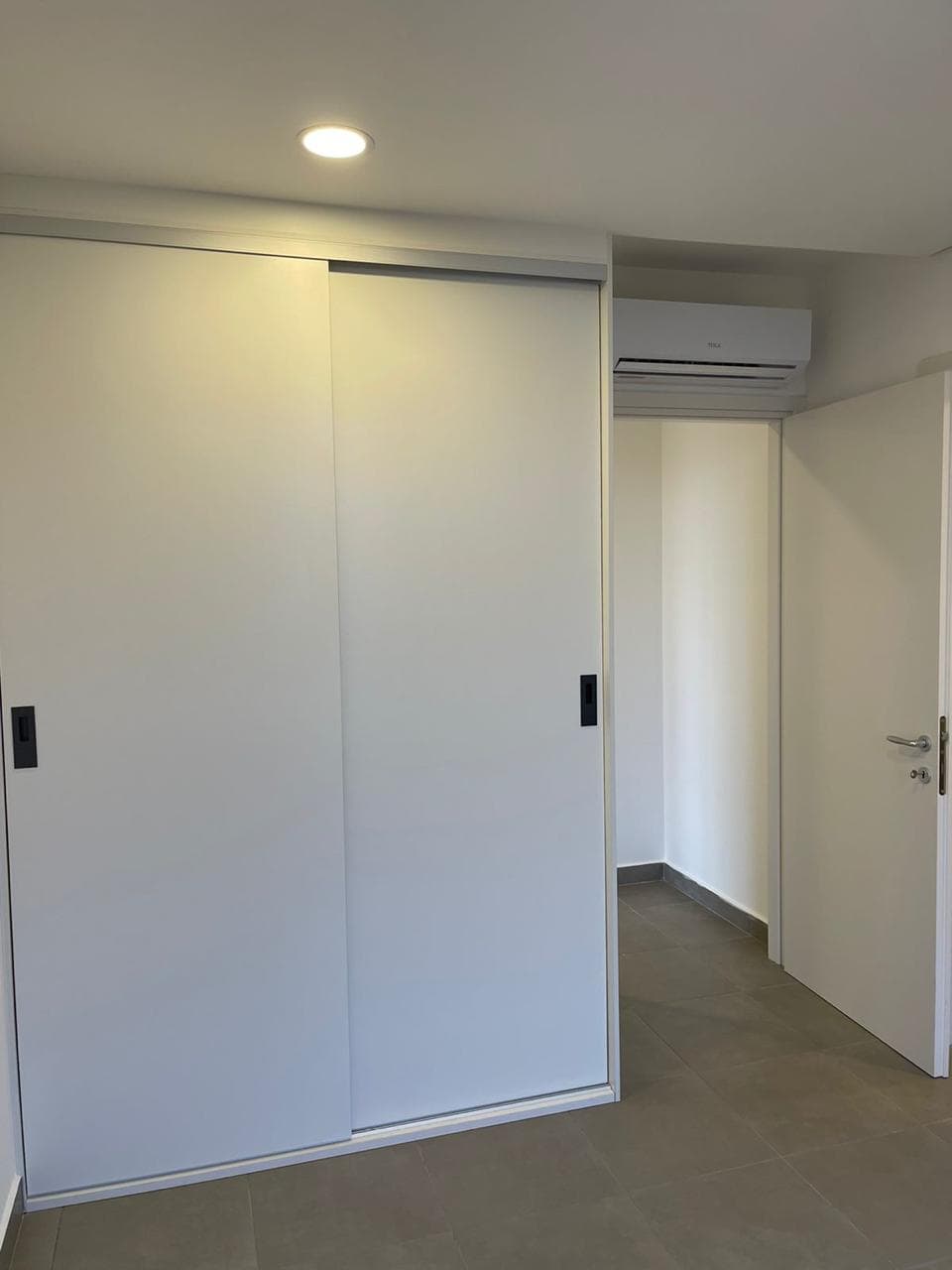 Departamento De Dos Dormitorios En Suite Y Baño Social !!, foto 4