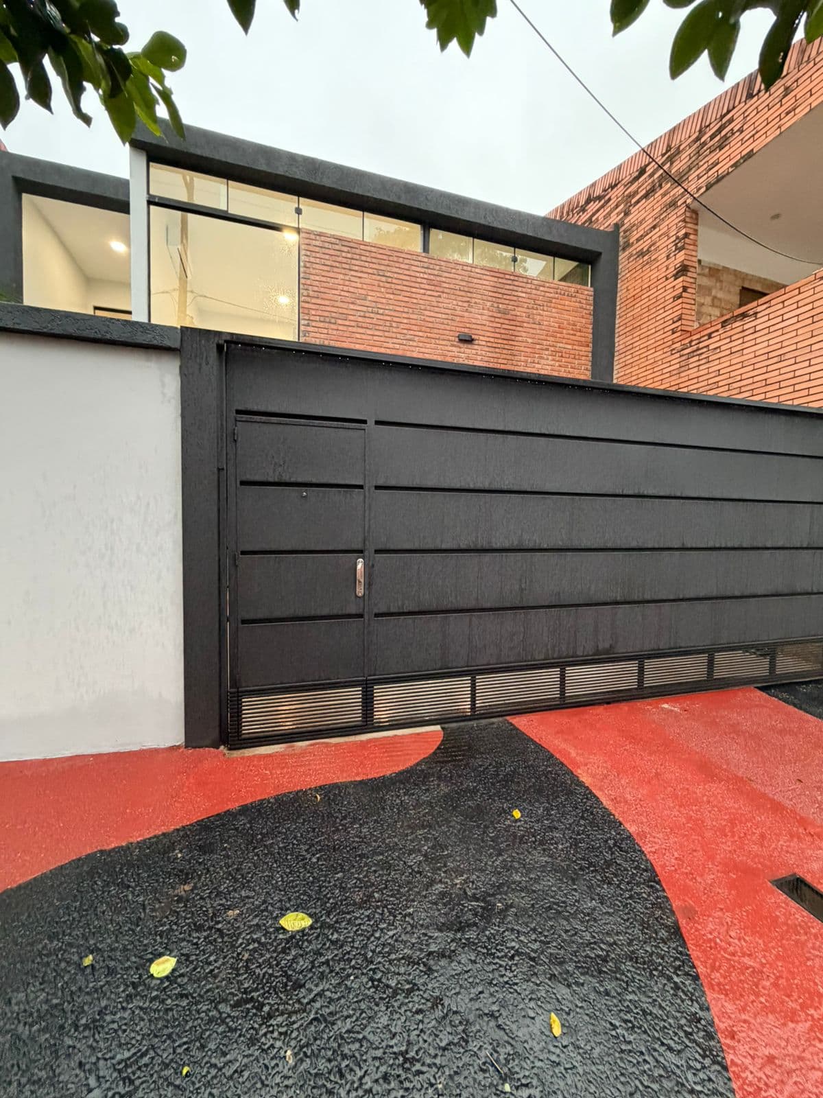 Alquiler de casa zona Fernando de la Mora (zona sur)