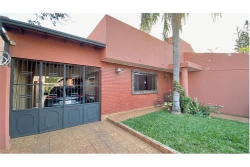 Casa-Venta-Epifanio M Fleitas c/ Tte. 1° Adalberto Ramír, San Pablo, Asunción, foto 3