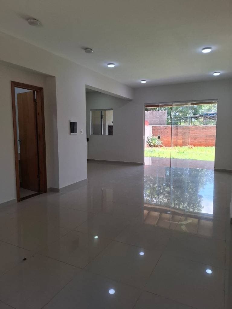 Duplex en barrio cerrado San Lorenzo - laguna grande, foto 4