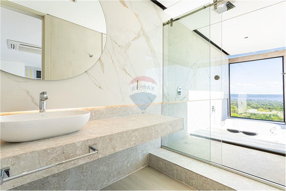 Residencia de Lujo de 4 Niveles en San Ber - Vista al Lago - Zona Anfiteatro, foto 5