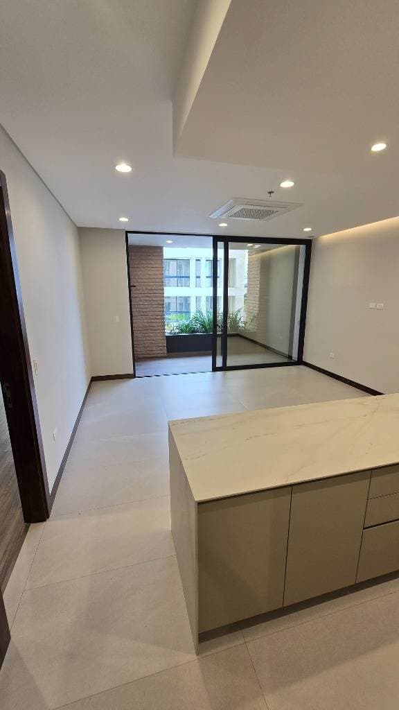 Departamento de una habitacion en distrito perseverancia - torre guembe, foto 2