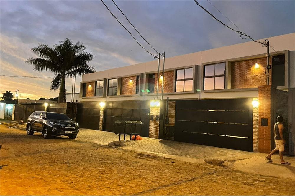 Alquilo duplex a estrenar en Luque-loma merlo