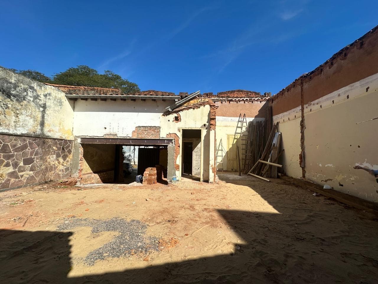 Terreno en barrio catedral, foto 2