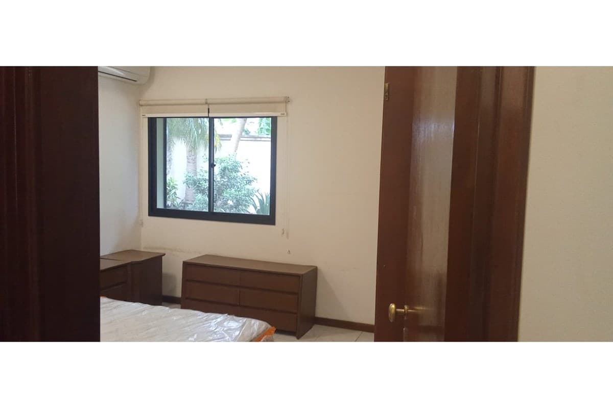 Departamento-Alquiler-Moises Bertoni y Cnel Escurra, Herrera, Asunción, foto 3