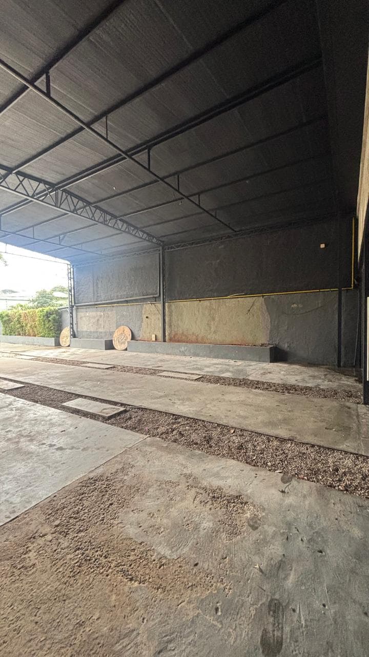 **alquilo amplio local comercial gastronomico en Villa Morra – 400 m²**, foto 3