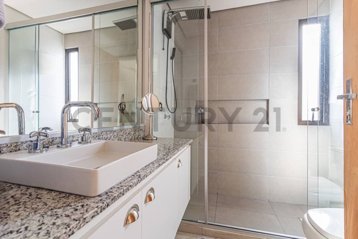 Duplex de 3 dormitorios en suite , Barrio Mburucuya, foto 3