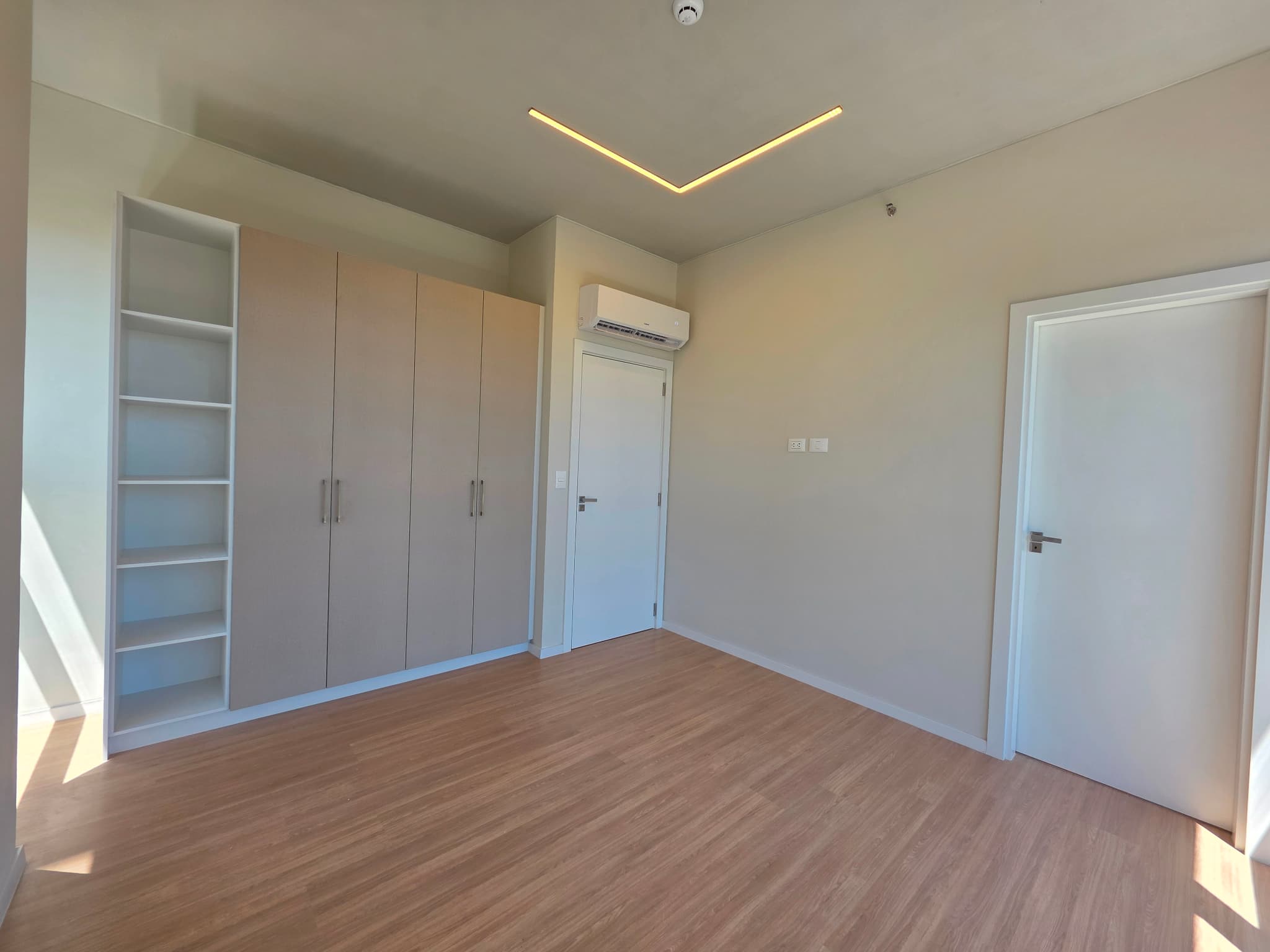 En Venta Departamento 2 Habitaciones A Estrenar, En Petra Tower — foto 4