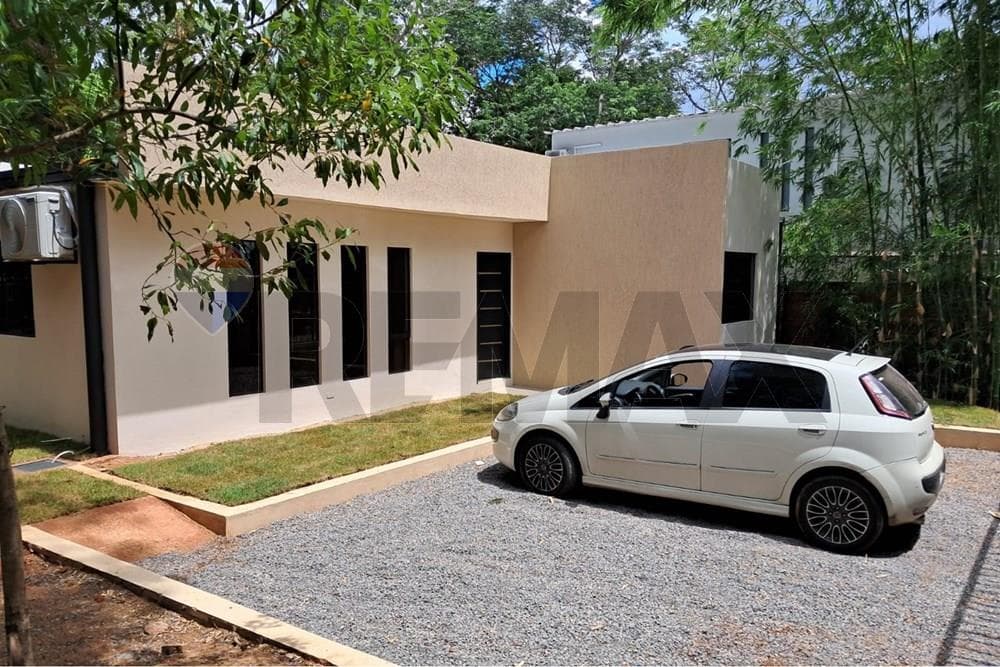 Casa - Venta - San Bernardino, Paraguay, foto 1