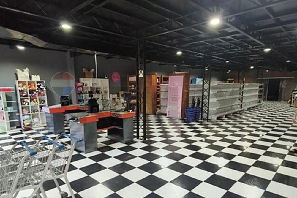 Local Comercial - Alquiler - San Lorenzo, Paraguay, foto 4