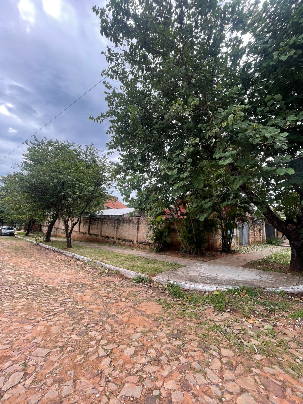 Terreno En Esquina En Barrio Manora, foto 2