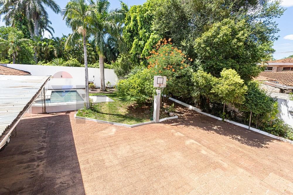 Residencia de 6 habitaciones con Piscina en Asunción lote de 1204 M2, foto 5