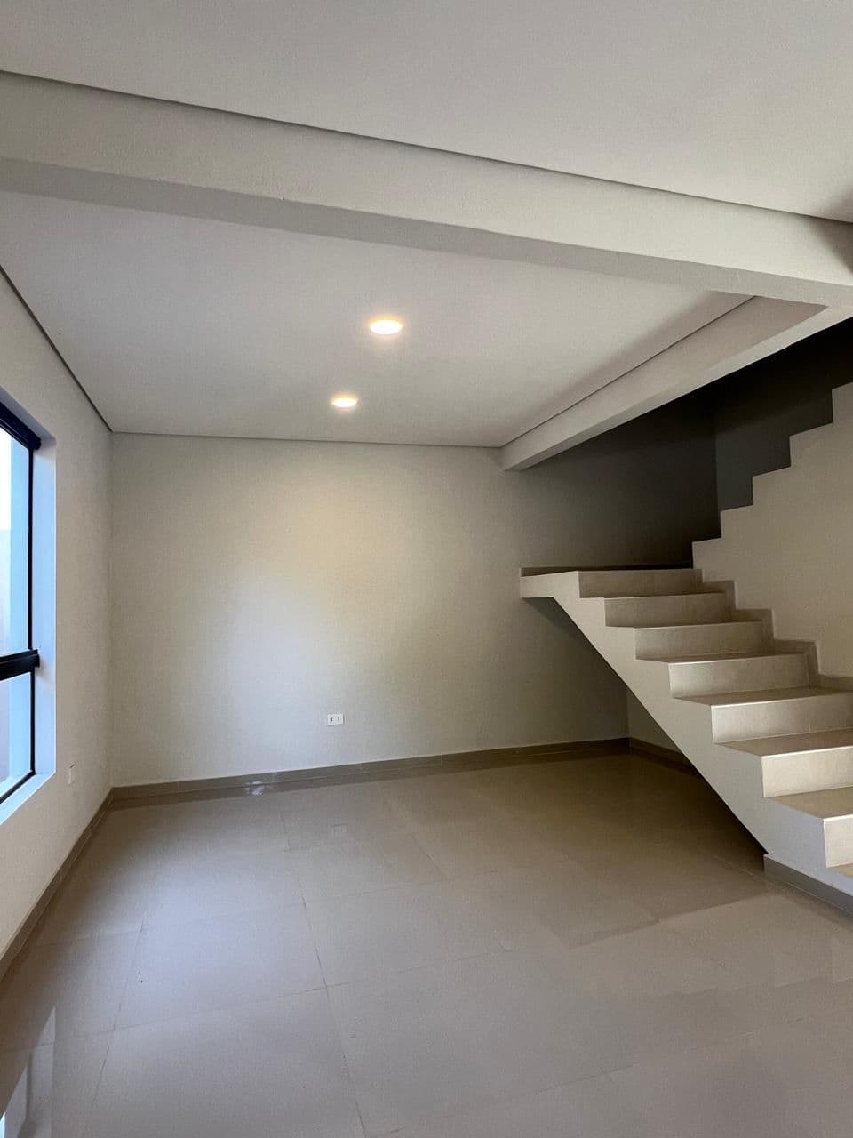 Duplex en esquina a estrenar en bo santa rosa i - Lambaré, foto 3