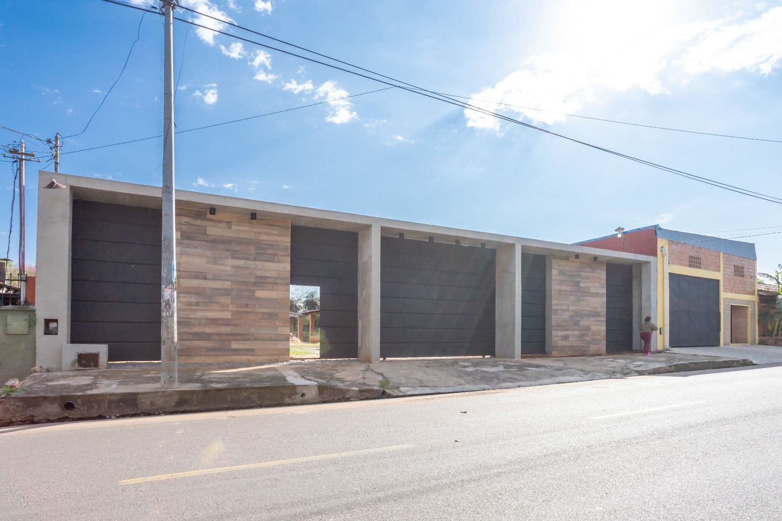 Terreno de 2.050 m2 sobre Asfalto en Lambaré - Ideal Inversión o Deporte, foto 2