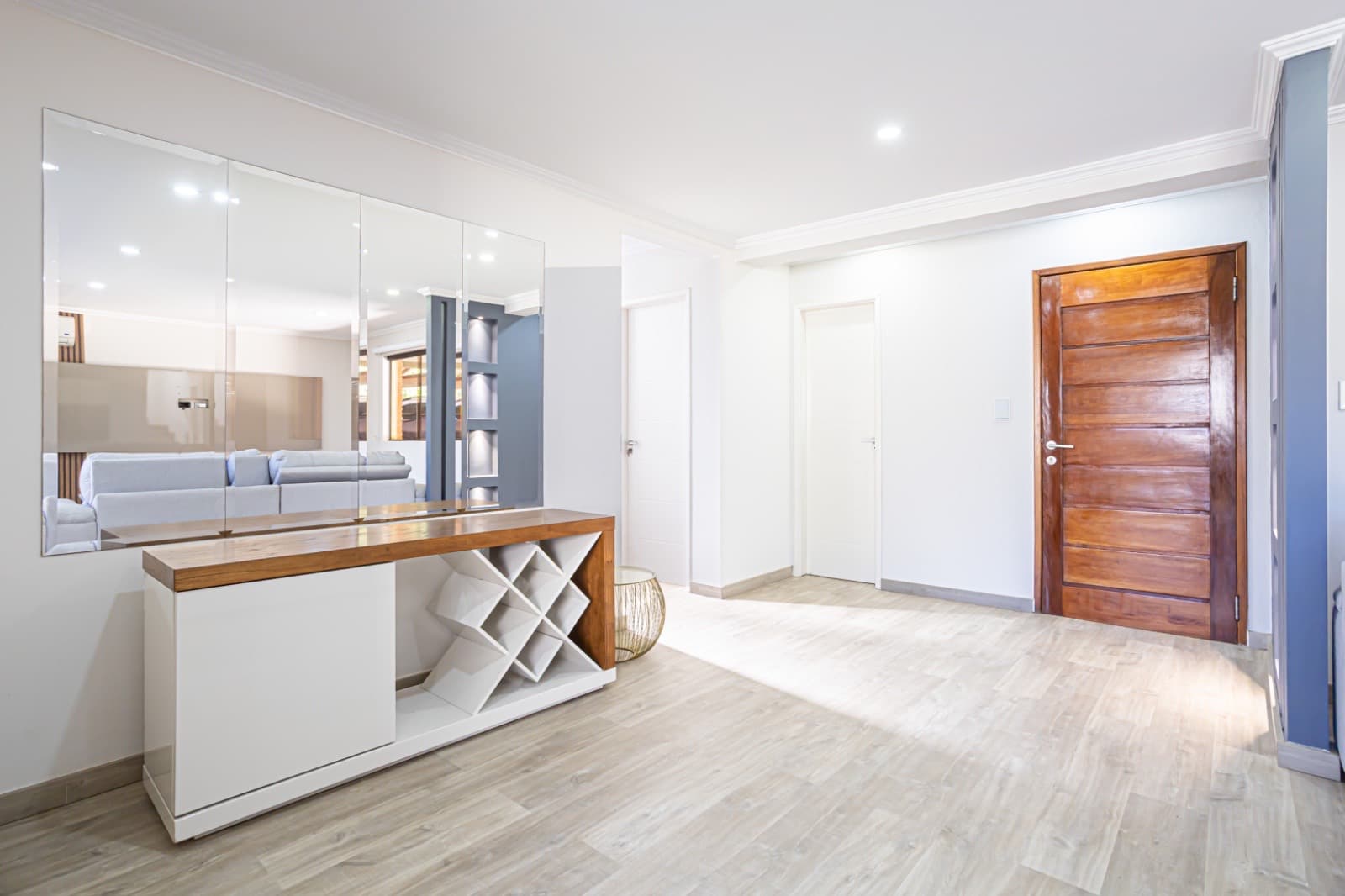 Casa-Venta-Los Paraísos, San Miguel, San Lorenzo, Central — foto 3