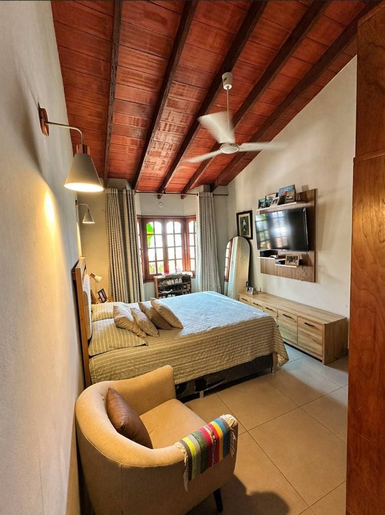Casa para oficina o vivienda detras del sh. Multiplaza, foto 1