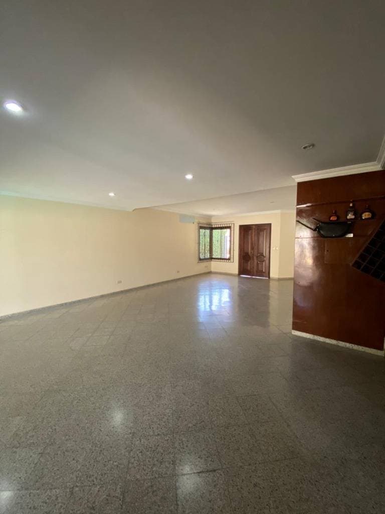 Hermosa casa en venta en barrio nazareth, foto 2