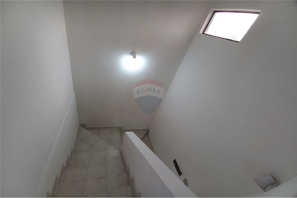 Hermoso Duplex en Fdo. de la Mora Zona Norte, foto 2