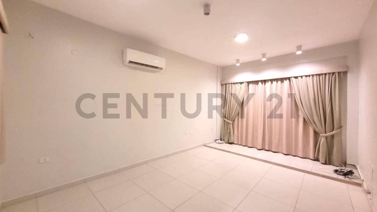 Oferta duplex zona yacht en venta, foto 5