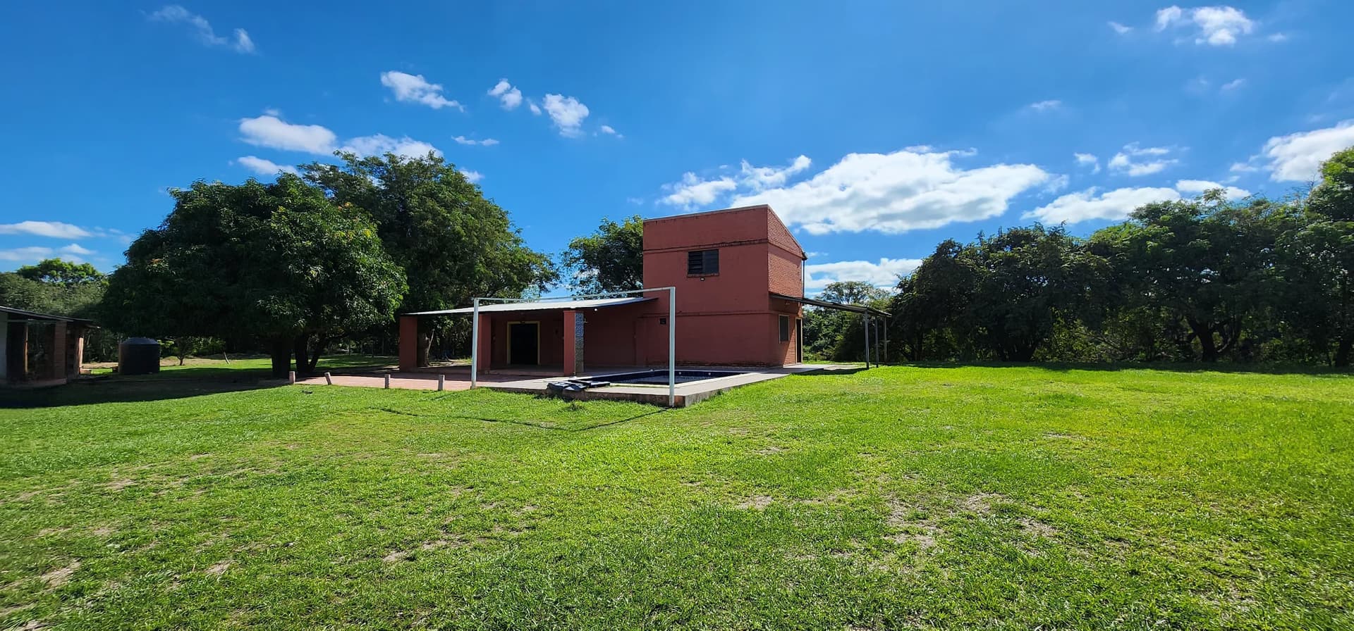 En venta casa quinta a orillas del rio pilcomayo