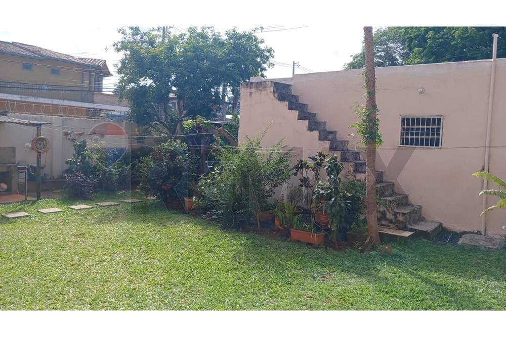 Casa en esquina Fernando de la Mora zona sur — foto 3