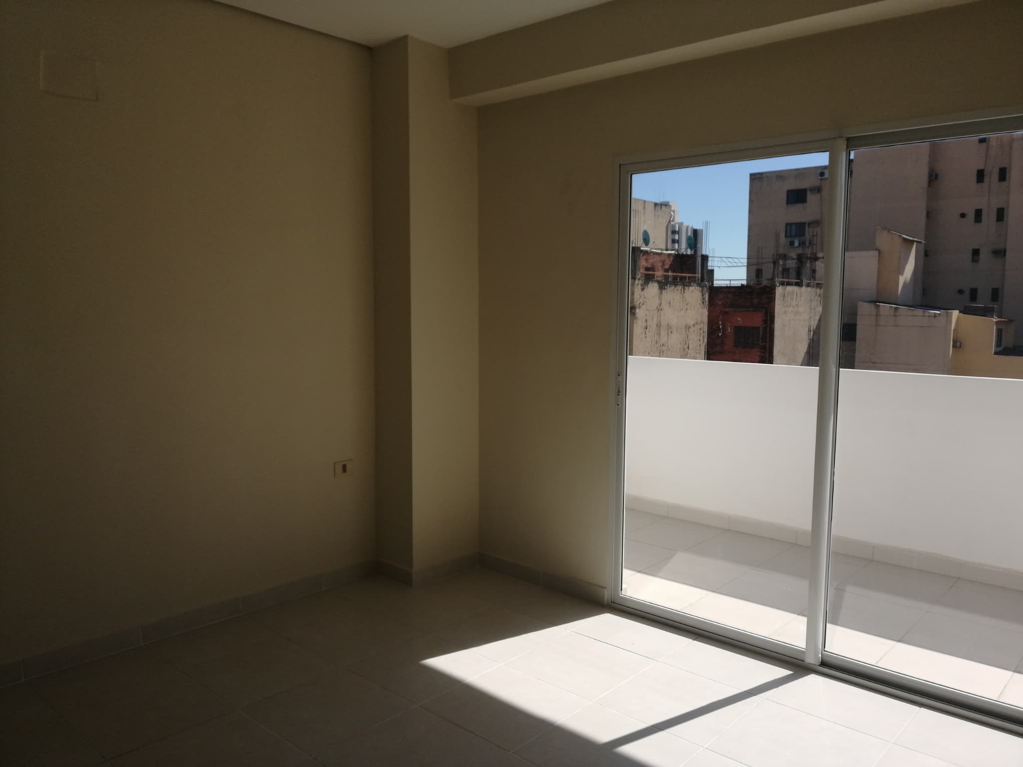 Exclusivo Departamento de 2 Dormitorios en Venta en el Prestigioso Barrio Ciudad Nueva: ¡Tu Oportunidad de Inversión Ideal! — foto 4