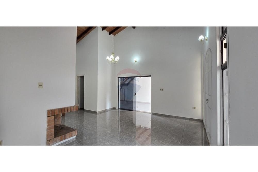 Casa En Lambaré, foto 4