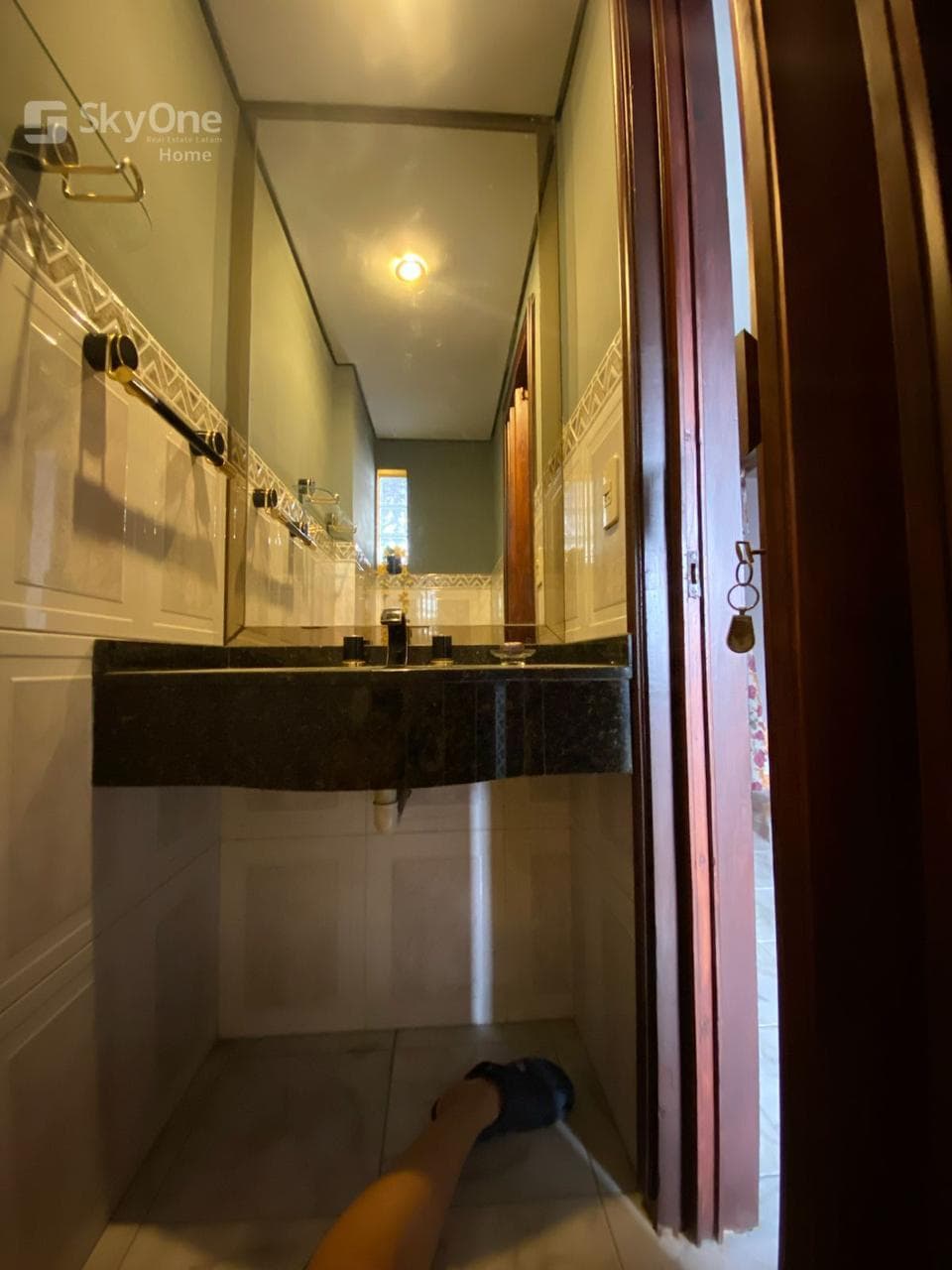 Hermosa y amplia casa con Piscina en Alquiler ???? — foto 2