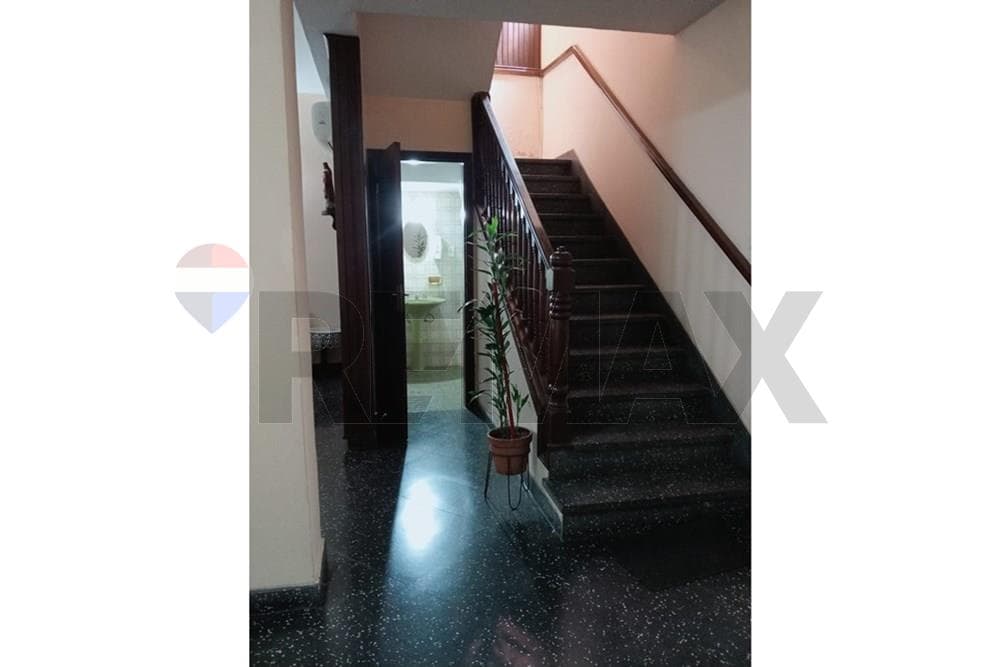 Casa de Dos Plantas en Venta - Barrio Pettirossi, foto 3