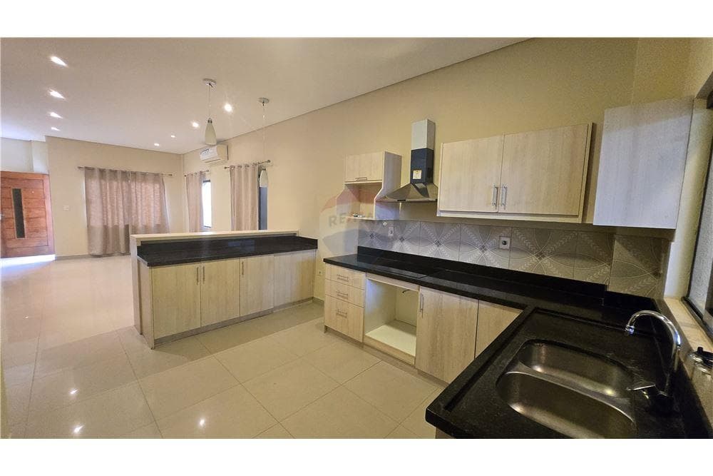 Duplex - Alquiler - Paraguay Central Mariano Roque Alonso, foto 2