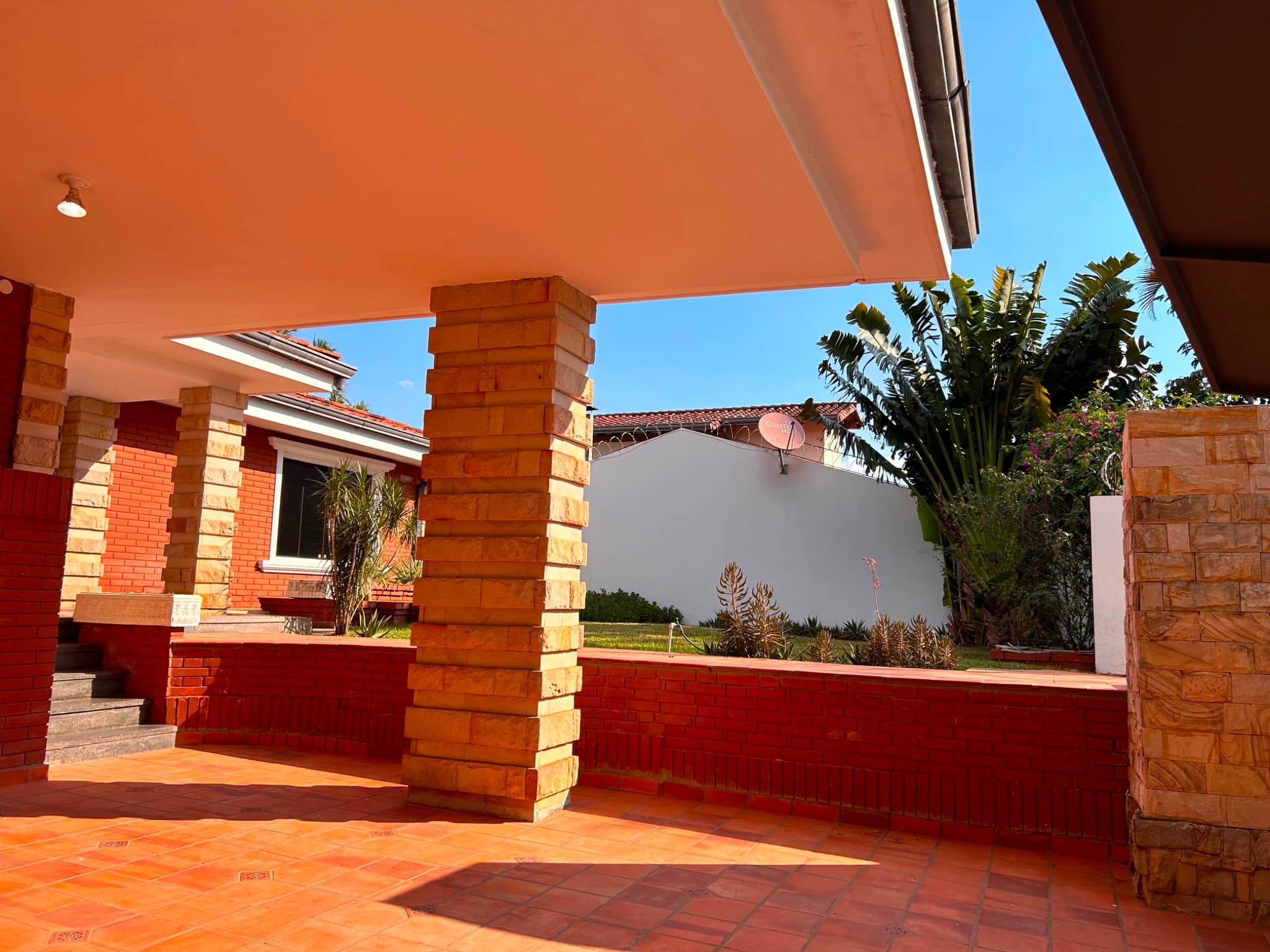 CASA SEMI AMOBLADA | A cuadras del acceso a la Costanera Sur, foto 3